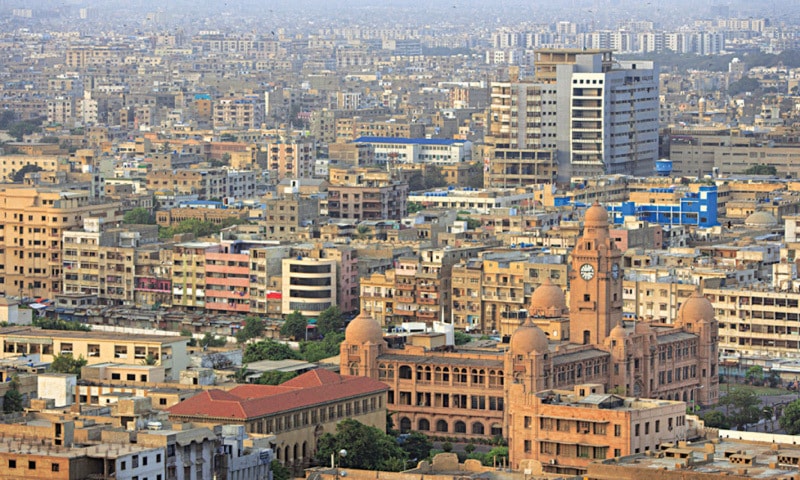 Вид с высоты птичьего полета на Карачи - один из наиболее динамично развивающихся городов Пакистана. Источник: https://zelengarden.ru